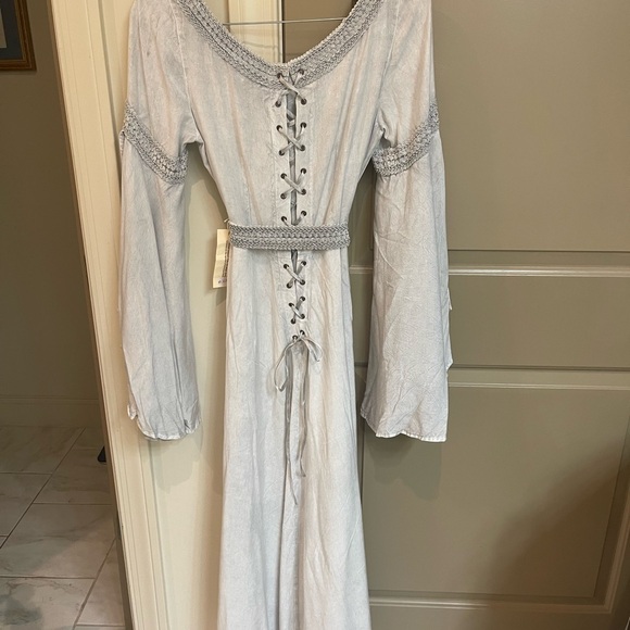 Chic Silver Long Sleeve Women's Dress - Picture 2 of 3